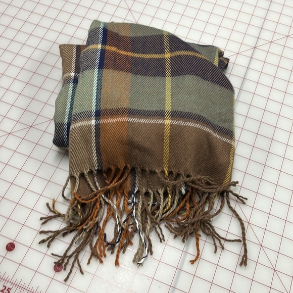 TOPSHOP Brown/Tan/Olive Fringe Cottage/Cabin/Urban-Chic Oversized Scarf/Shawl - Picture 10 of 12